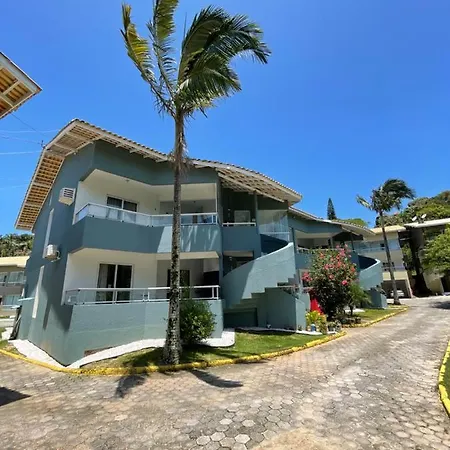 Lindo Apto com suíte perto da praia, no centro de Bombinhas-2